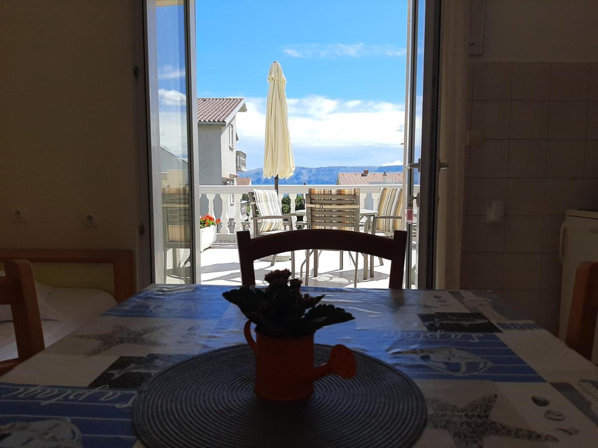 נובי ווינודולסקי Apartments Pavelic מראה חיצוני תמונה