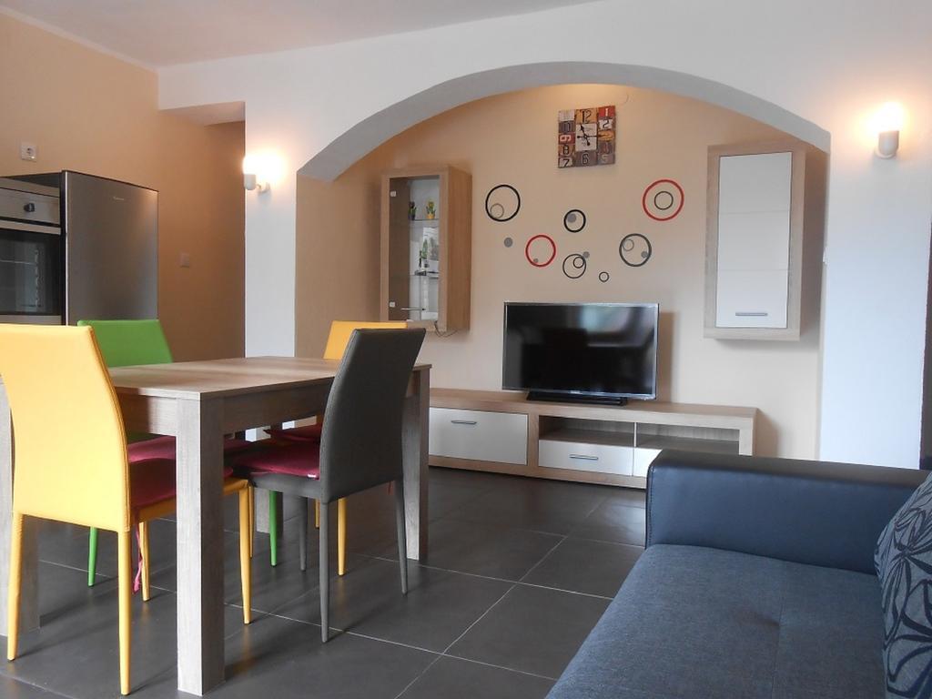 נובי ווינודולסקי Apartments Pavelic חדר תמונה